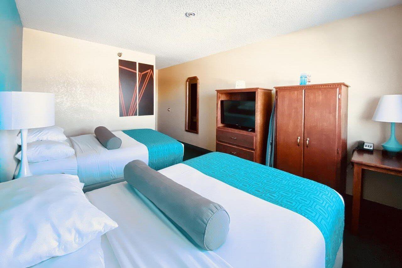 Howard Johnson By Wyndham Denver West Wheat Ridge Exterior foto