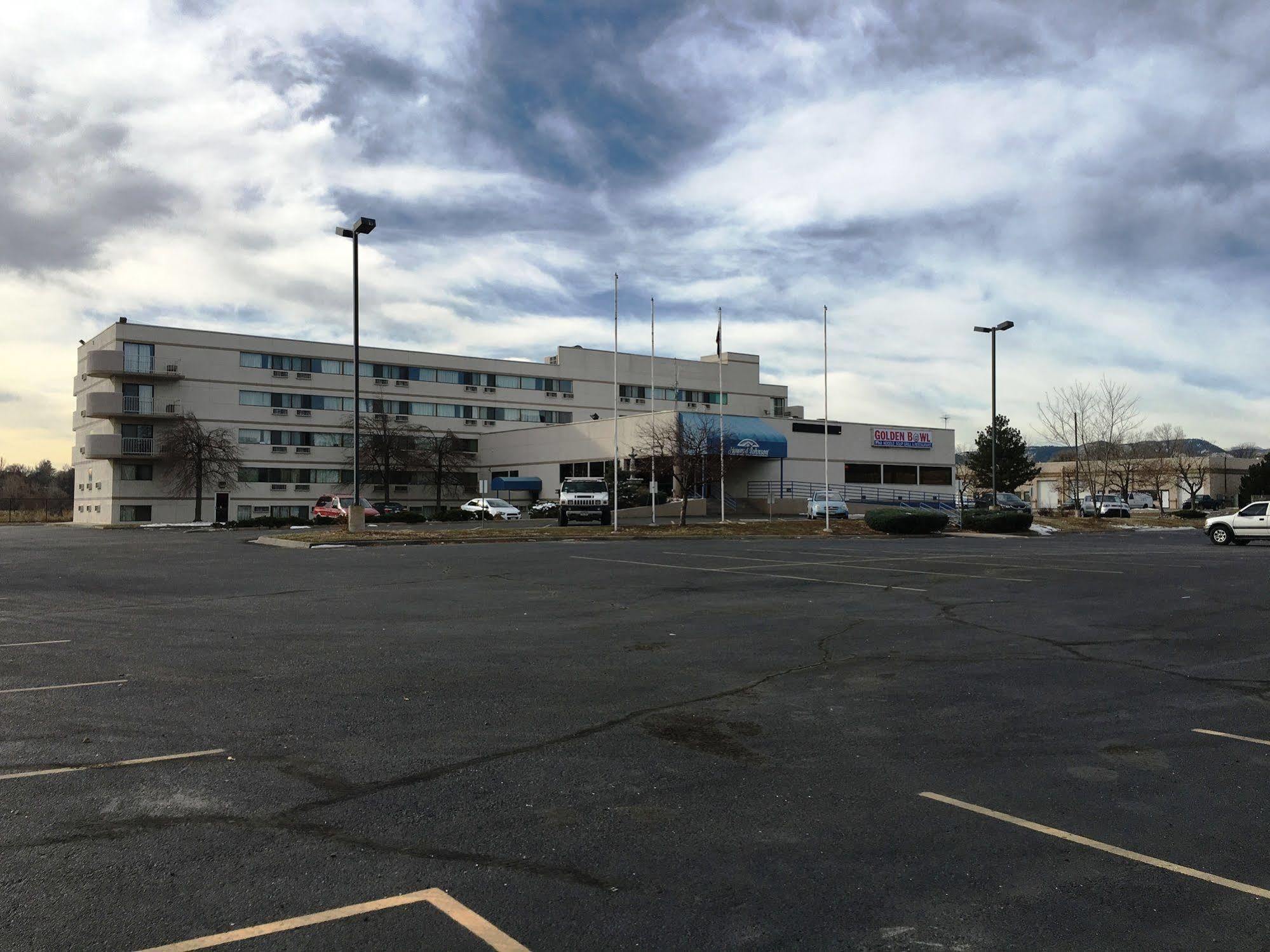 Howard Johnson By Wyndham Denver West Wheat Ridge Exterior foto